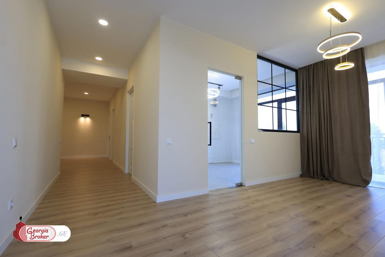 nearly repaired 5-room apartment for sale